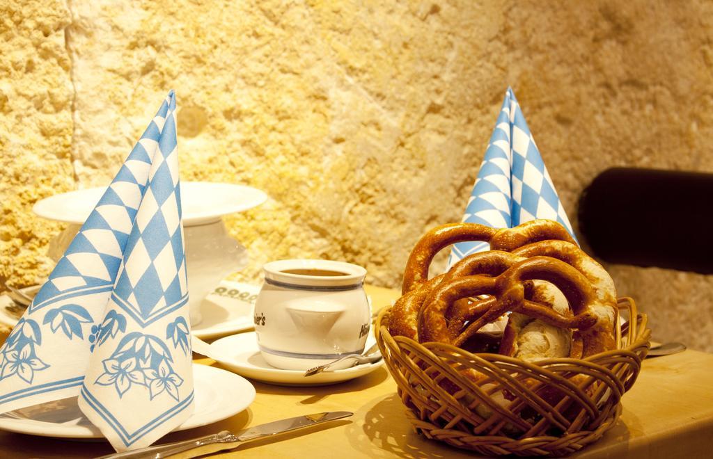 Hotel Zur Post Aschheim Luaran gambar