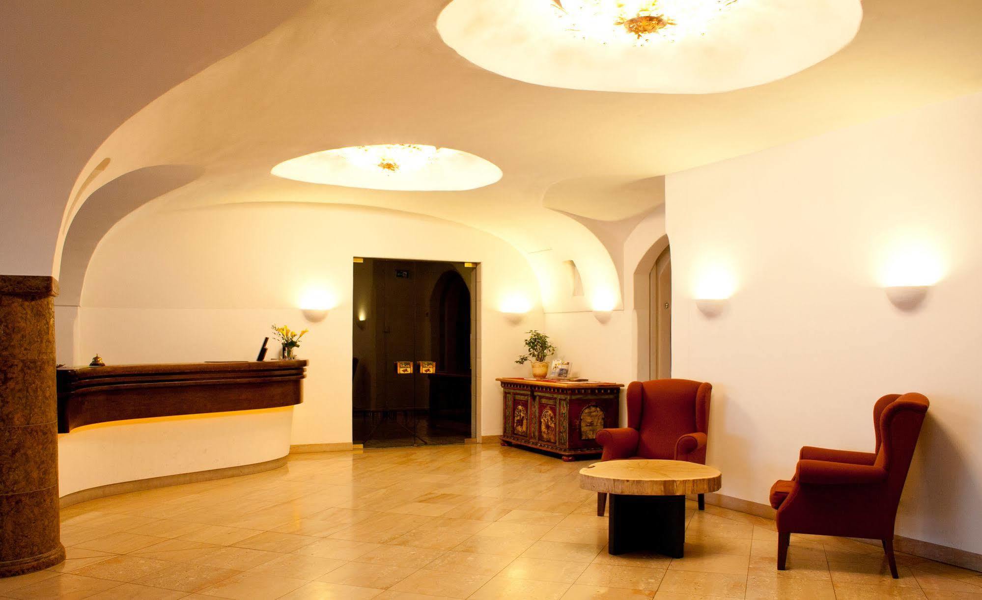 Hotel Zur Post Aschheim Luaran gambar